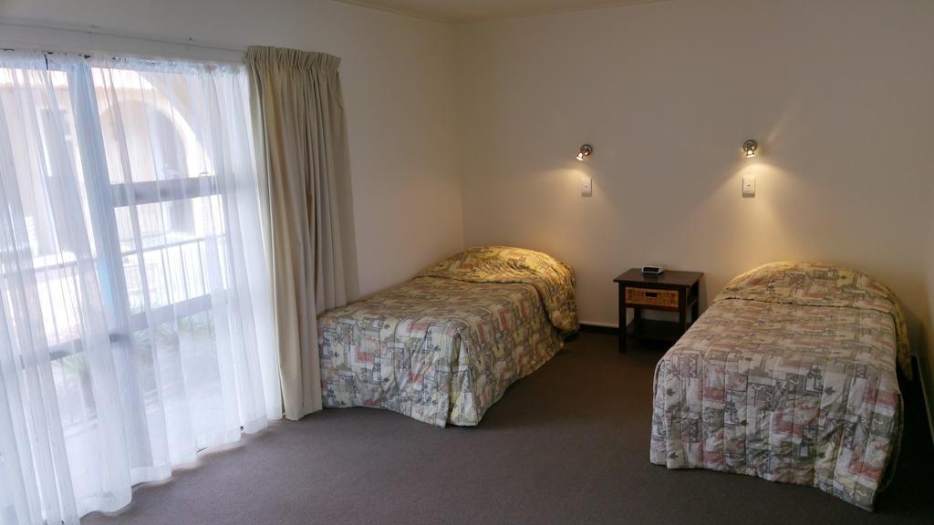 Hobson'S Choice Motel Даргавилл Номер фото